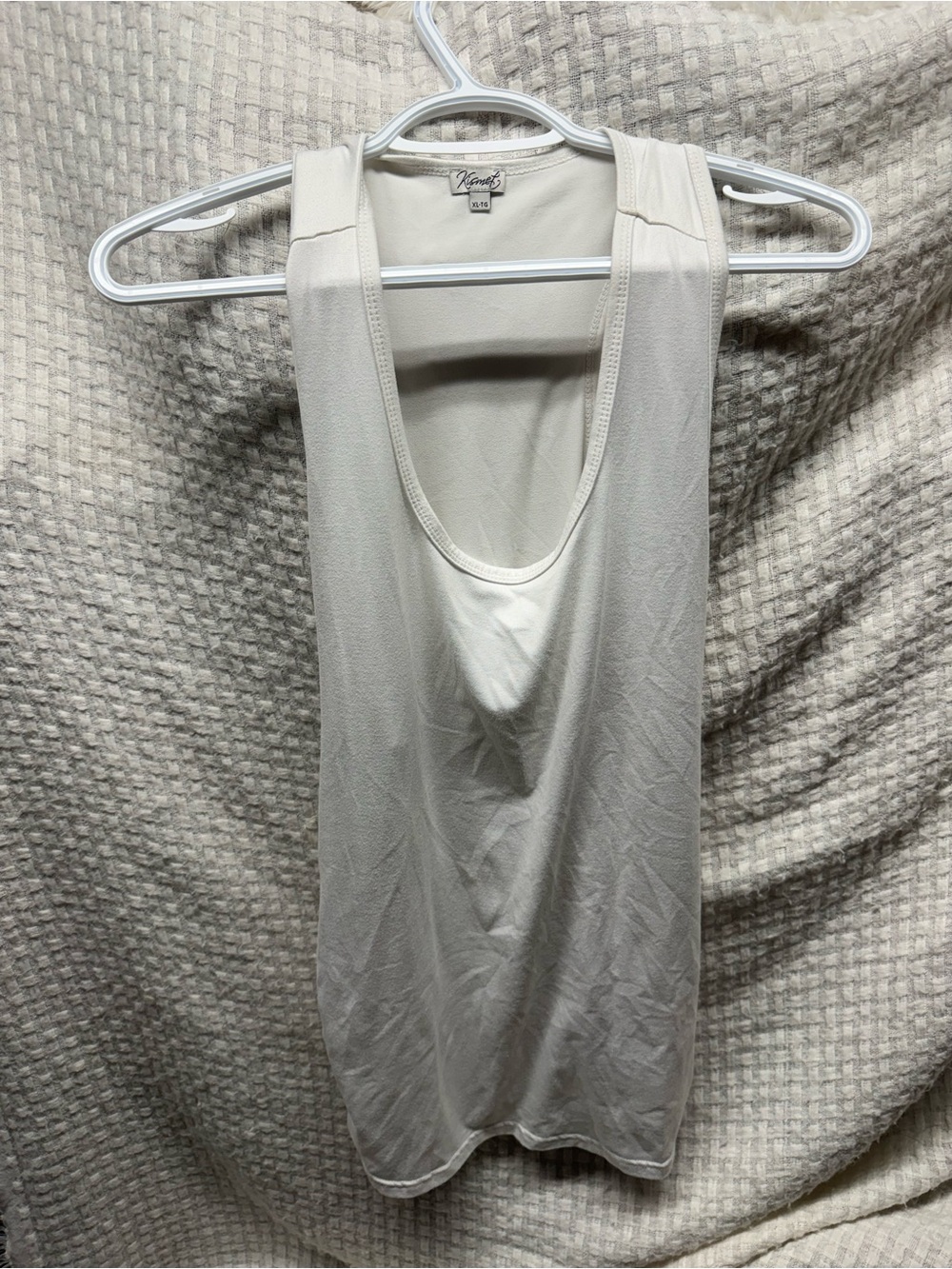 White Scoop Neck Tank Top